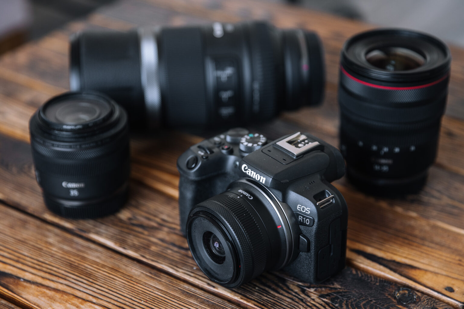 Canon R10 Set Canon EOS R10 - test. Świetny aparat na początek