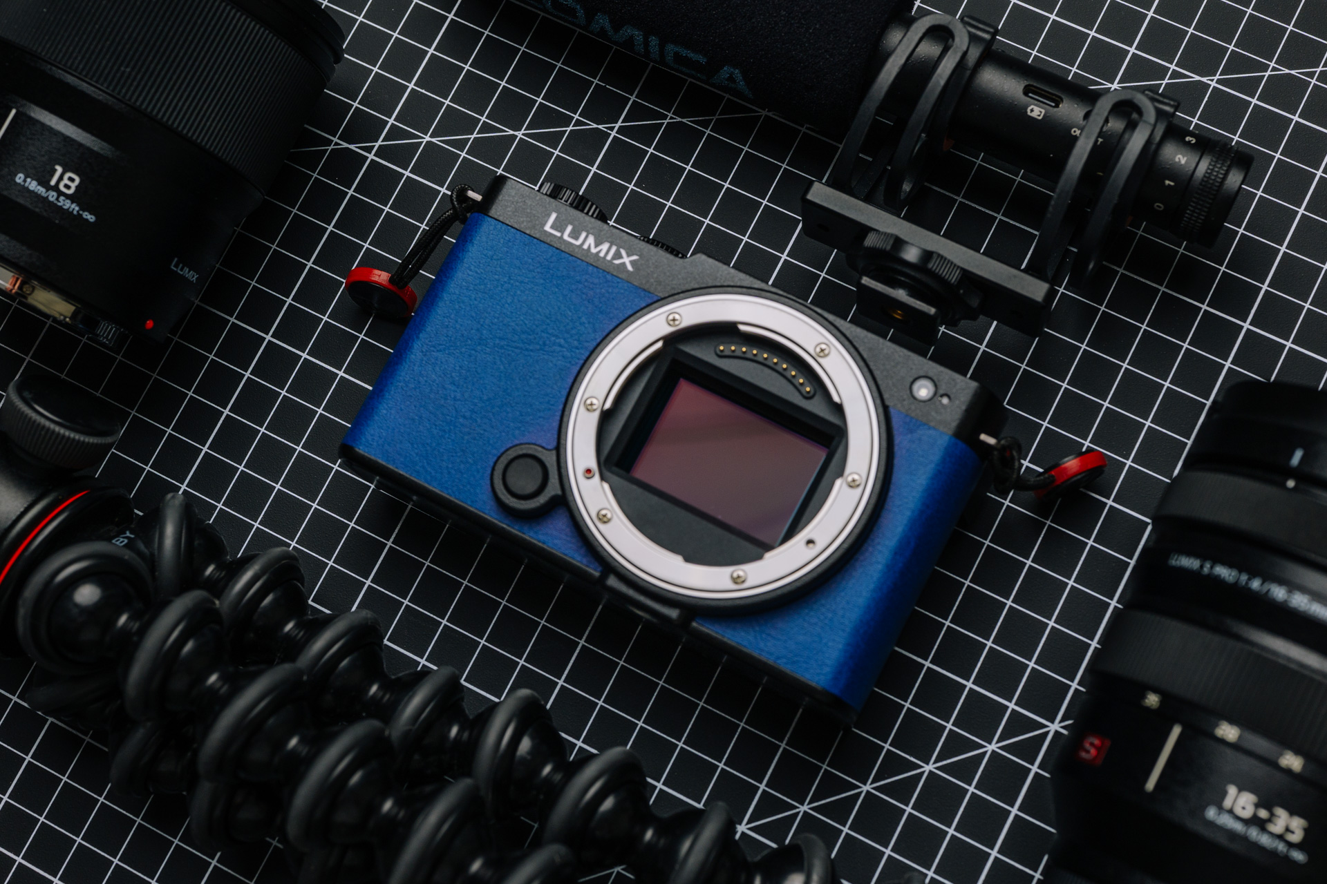Panasonic Lumix S9
