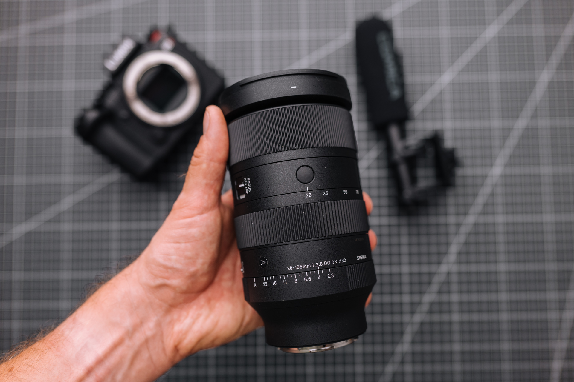 Sigma 28-105 mm f/2.8 DG DN Art