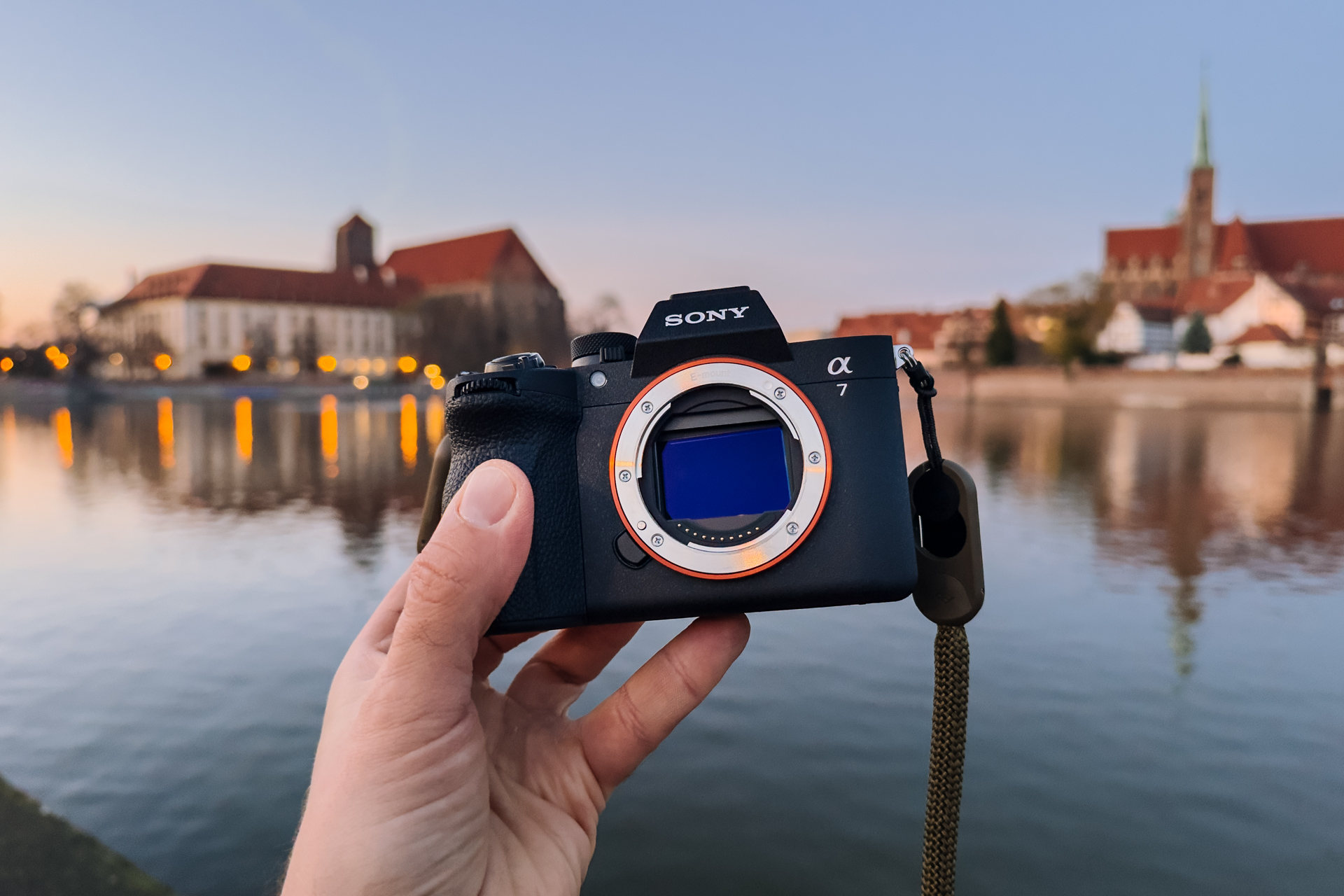 Sony A7V