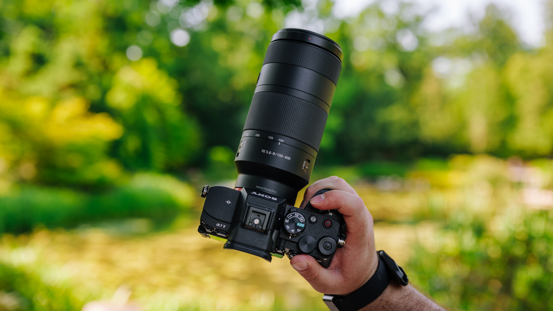 SONY FE 100-400 mm f/5.6-8 OSS