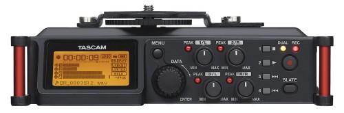 rejestrator-tascam-dr-70d_01.jpg