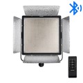 Lampa LED Yongnuo YN900 II - WB 3200 K - 5600 K_1 (1).jpg
