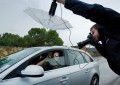 zestaw-manfrotto-ll-lu2126-uchwyt-brolly-parasolka-rozpraszajaca-50cm_07.jpg