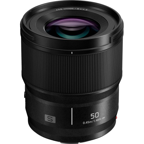 obiektyw-panasonic-lumix-s-50-mm-f1.8_1.jpg