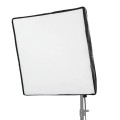 Softbox Kwadratowy Mitoya Simple 40x40 Cm Na Lampę Światła Stałego_2 (1).jpg