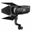 Lampa LED Godox S30 LED i wrota SA-08_2.jpg