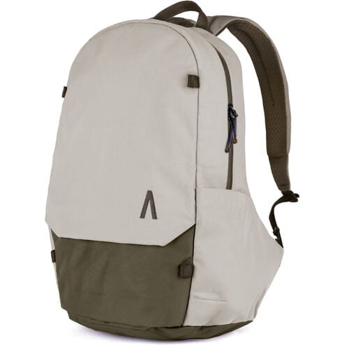 plecak-boundary-rennen-classic-daypack-clay_01.jpg