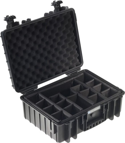 walizka-b-w-outdoor-cases-typ-5000-rpd-z-przegrodami-czarna_01.jpg