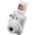 aparat-natychmiastowy-fujifilm-instax-mini-12-clay-white_02.jpeg