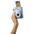aparat-natychmiastowy-fujifilm-instax-mini-12-pastel-blue_07.jpeg