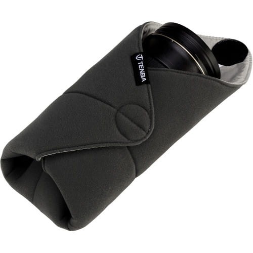 etui-tenba-tools-12-protective-wrap-black_01.jpeg