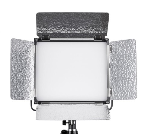 lampa-led-yongnuo-yn540-rgb-2c-wb-2500-k-8500-k_1.jpg
