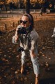 szelki-fotograficzne-na-2-aparaty-welur-blue-jeans-szelki-reporterskie-blekitny-welur_02.jpeg