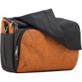 torba-fotograficzna-thinktank-mirrorless-mover-30-campfire-orange_09.jpeg