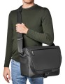 Camera-Backpack-Manfrotto- Advanced-2_MB MA2-M-M_use01.jpg