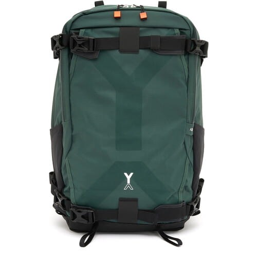 plecak-nya-evo-fjord-36-econyl-adventure-camera-backpack-pine-green_01.jpeg