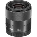 Canon EF-M 32mm f.1.4.jpg
