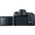 Lustrzanka Canon EOS 77D Body lcd rozkladany.jpg