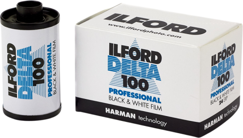 czarno-bialy-film-ilford-photo-100-delta-135-24_1.png