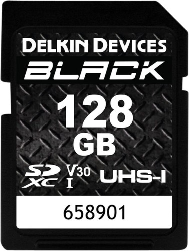 karta-pamieci-delkin-sdxc-black-rugged-uhs-i-r90-w90-v30-128gb_01.jpeg