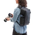plecak-tenba-solstice-v2-16l-sling-bag-black_04.jpg