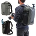 plecak-tenba-solstice-v2-20l-backpack-grey_05.jpg