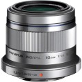Olympus 45 mm f1.8.jpg
