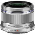 Olympus M. Zuiko 25 mm f1.8.jpg