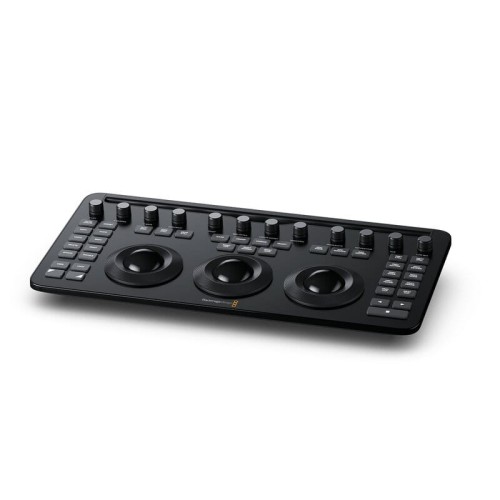 blackmagic-davinci-resolve-micro-color-panel_01.jpeg