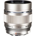 m-zuiko-01.jpg