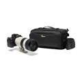 sling-lowepro-protactic-iii-LP37493-PWW-bag-with-camera.jpg