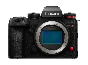 Aparat cyfrowy Panasonic LUMIX S1R II body | Rozszerz gwarancję do 5 lat + kurs szybki start z rabatem 50%