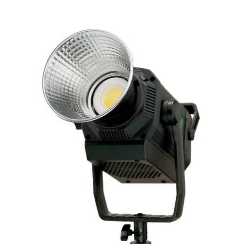 patona-premium-profesjonalna-lampa-foto-wideo-led-300w-cob-ml-3000-z-mocowaniem-bowens_01.jpeg