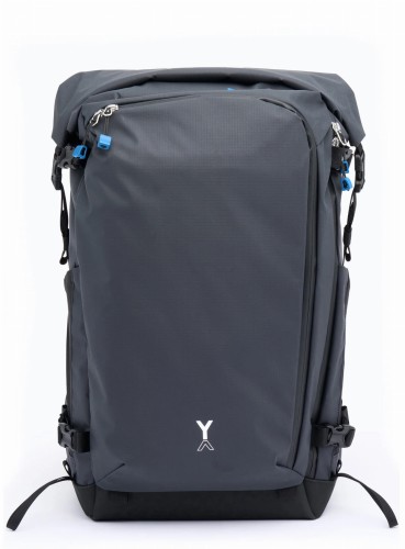 plecak-nya-evo-fjord-50-c-econyl-adventure-camera-backpack-graphite-black_01.jpeg