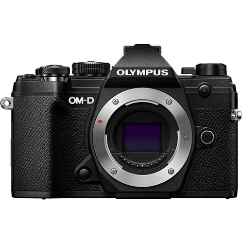 Olympus OM-D E-M5 Mark III - body - czarny1.jpg