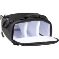 torba-na-aparat-shimoda-top-loader-medium-black-white_06.jpg