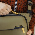torba-peak-design-everyday-sling-3l-kelp_09.jpeg
