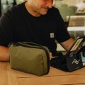 etui-peak-design-tech-pouch-kelp_06.jpeg