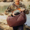 plecak-peak-design-travel-backpack-45l-eclipse_12.jpeg