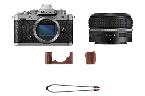 aparat-nikon-z-f-srebrny-z-40mm-f2-se-skorzany-futeral-smallrig-5096-do-aparatu-nikon-z-f-brazowy_01.jpg
