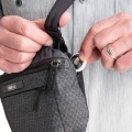 torba-thinktank-20th-anniversary-sling-bag_5.jpg