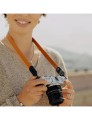 pasek-peak-design-form-leather-camera-strap-neck-amber-bursztynowy_05.jpg