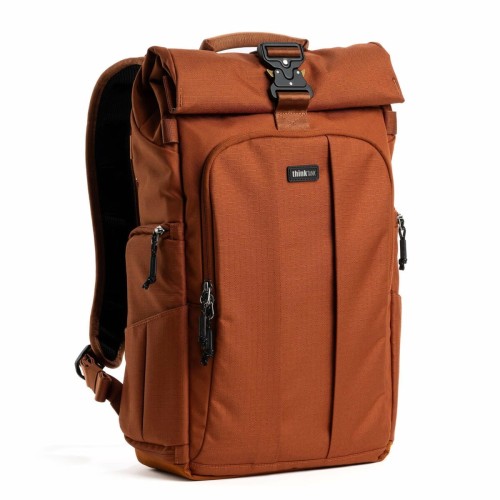 plecak-fotograficzny-thinktank-focuspoint-22l-rolltop-uban-rust_01.jpg