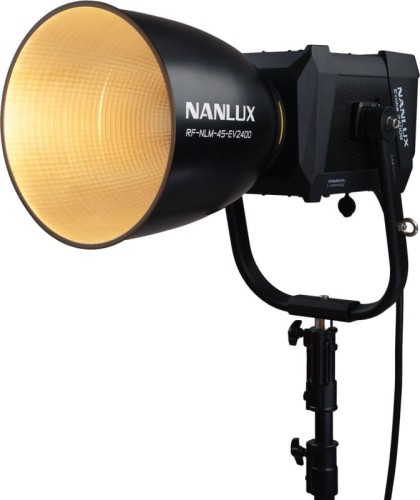 reflektor-nanlux-45-do-lampy-evoke-2400b_01.jpeg