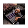 zoom-livetrak-l12next-cyfrowy-mikser-i-rejestrator-audio-14x4_08.jpg