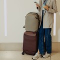 plecak-peak-design-travel-backpack-20l-stone_06.jpg
