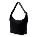 torba-peak-design-city-crescent-12l-black_02.jpg