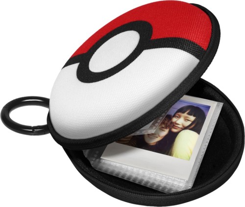 polaroid-go-pokemon-album_01.jpeg