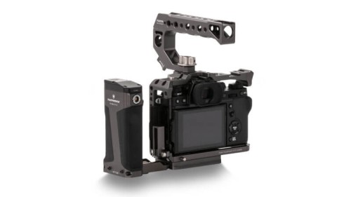 Tiltaing-Fuji-XT3-Kit-B-Tilta-Gray-TA-T03-B-G_Back34_Legacy-2-800x450 (1).jpg
